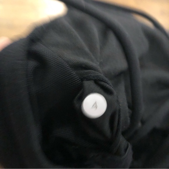 Lululemon black tank top. Size 4. - Picture 6 of 6